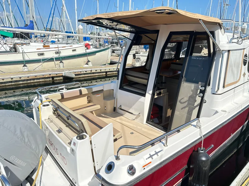 Slide: The Image of Ranger Tug R-23 2019 - 4
