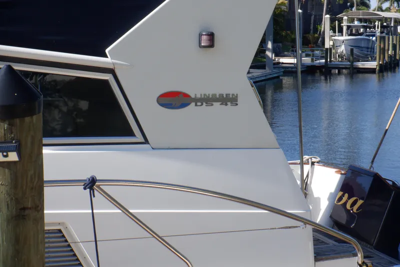 Slide: The Image of Linssen DS 45 yacht cruising on open water, 2001 model. - 5