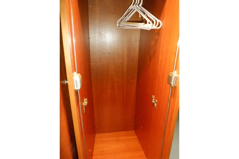 Slide: The Image of Luxurious cabin interior of 2001 Linssen DS 45 yacht with elegant wood finish. - 50