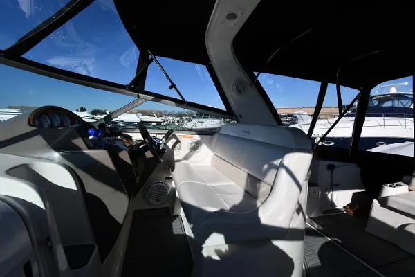 Slide: The Image of Rinker 342 Express Cruiser 2007 - 11