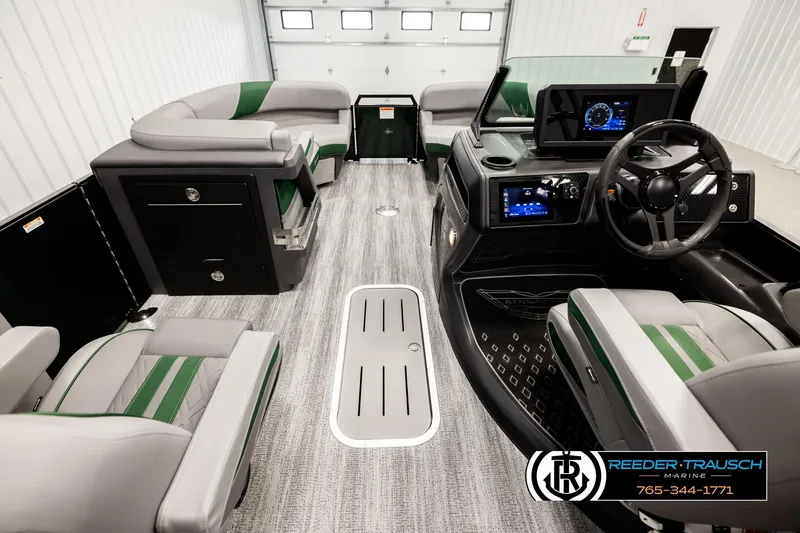 Slide: The Image of Interior of 2026 Bennington MOFBSF boat with modern dashboard and seating. - 17