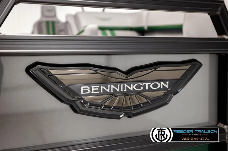 Slide: The Image of 2026 Bennington MOFBSF boat logo with Reeder-Trausch Marine branding. - 47