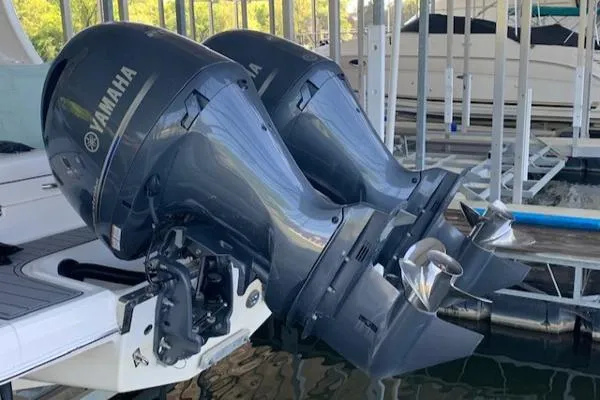 Slide: The Image of Chaparral 280 OSX 2021 - 6