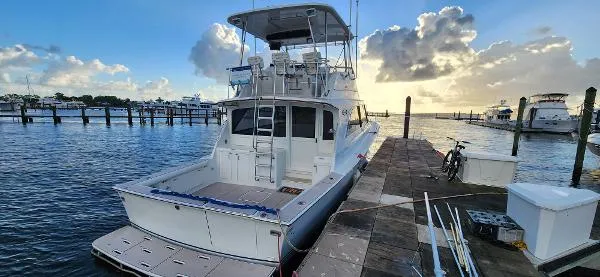 Slide: The Image of Ocean 48 Super Sport 1988 - 2