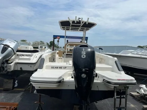 Slide: The Image of Bayliner Trophy T22CC 2021 - 10