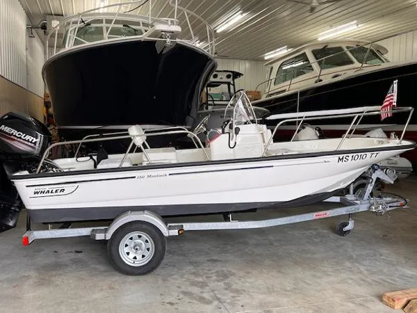 Slide: The Image of Boston Whaler 150 Montauk 2014 - 0