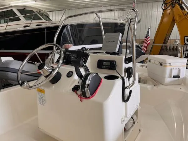Slide: The Image of Boston Whaler 150 Montauk 2014 - 3
