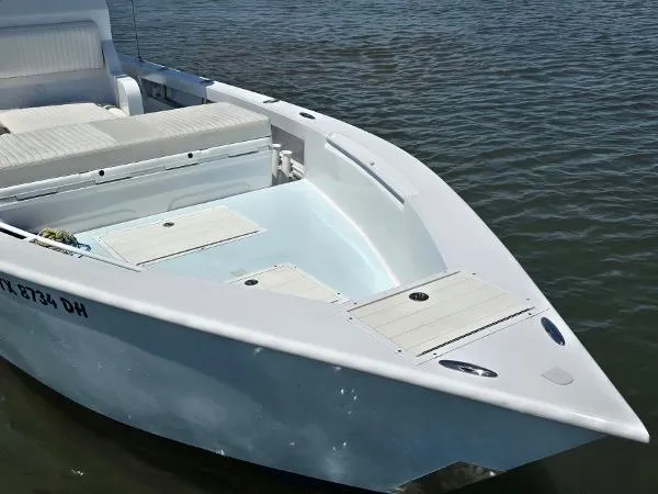 Slide: The Image of Contender Custom 33 Center Console 2012 - 5