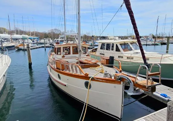Slide: The Image of Lien Hwa 45 Motor Sailer 2003 - 4