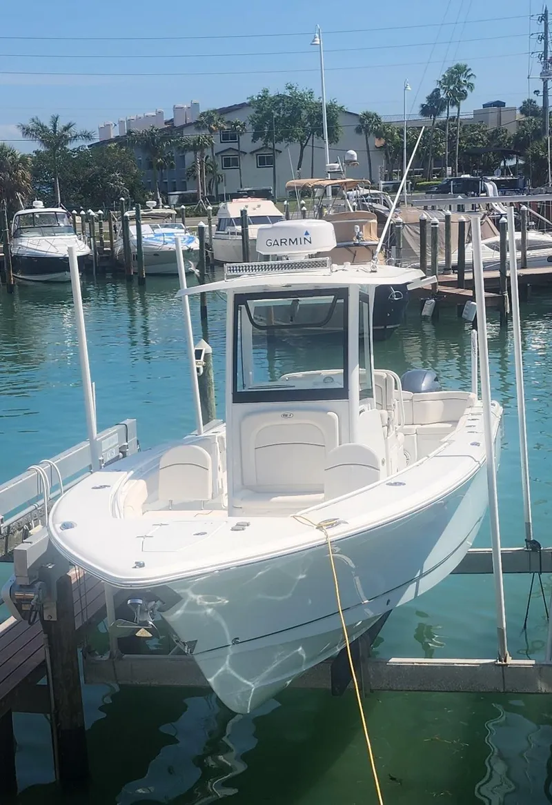 Slide: The Image of Sea Hunt Ultra 275se 2020 - 5