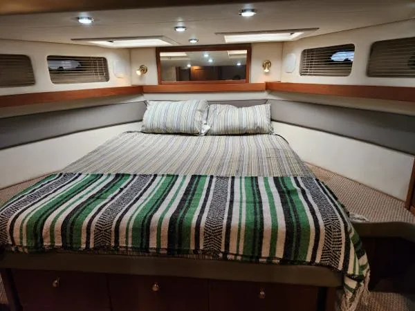 Slide: The Image of Bayliner 4788 1994 - 10