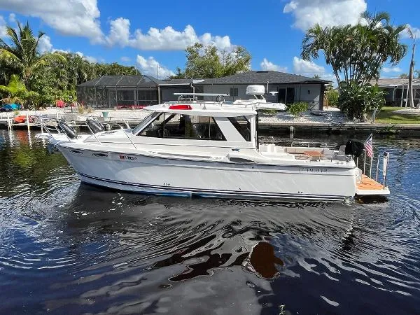 Slide: The Image of Cutwater C-28 LE 2020 - 0