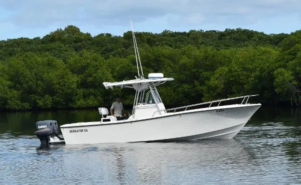 Slide: The Image of Regulator Marine 26 Classic 1997 - 1