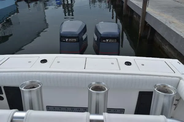Slide: The Image of Regulator Marine 26 Classic 1997 - 11