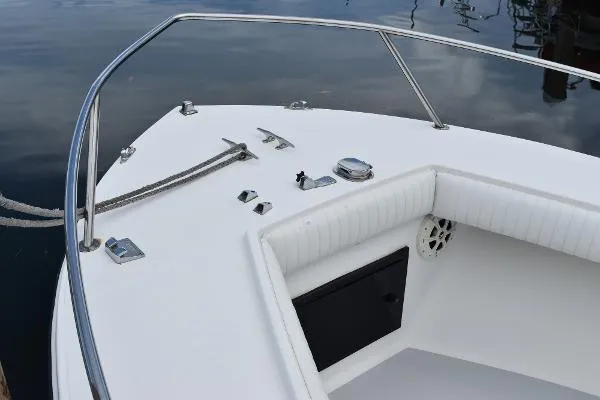 Slide: The Image of Regulator Marine 26 Classic 1997 - 8