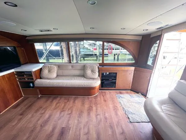 Slide: The Image of Carolina Lewis Brothers 54 Flybridge S/F 1995 - 1