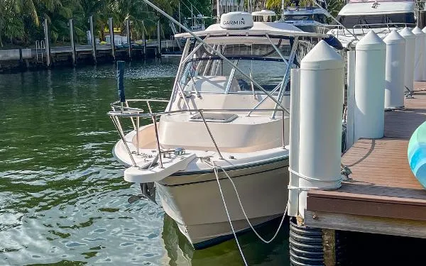 Slide: The Image of Grady-White Marlin 300 2005 - 1