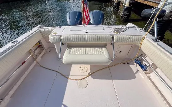 Slide: The Image of Grady-White Marlin 300 2005 - 8