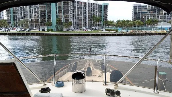 Slide: The Image of Hatteras 53 Motor Yacht 1986 - 10