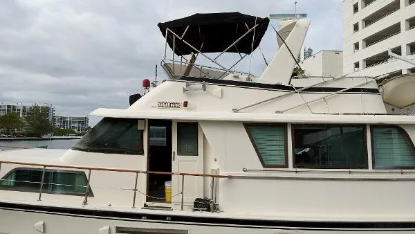 Slide: The Image of Hatteras 53 Motor Yacht 1986 - 3