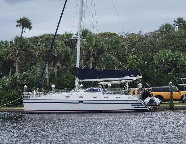 Slide: The Image of Privilege Catamaran 1990 - 0