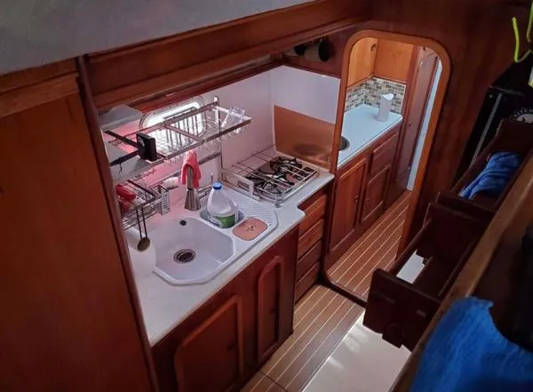 Slide: The Image of Privilege Catamaran 1990 - 4