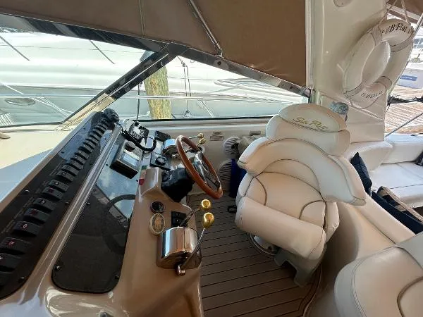 Slide: The Image of Sea Ray Sundancer 400 2000 - 3