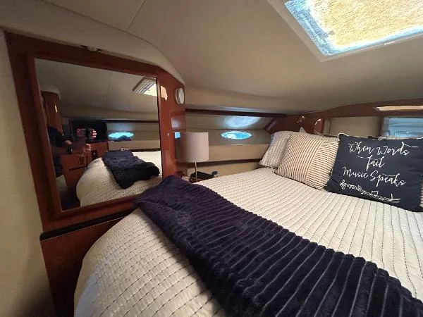 Slide: The Image of Sea Ray Sundancer 400 2000 - 7