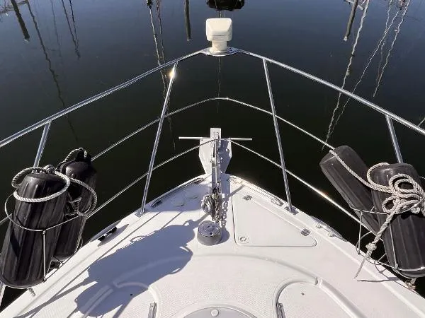 Slide: The Image of Carver Yachts 396 Motor Yacht 2002 - 6