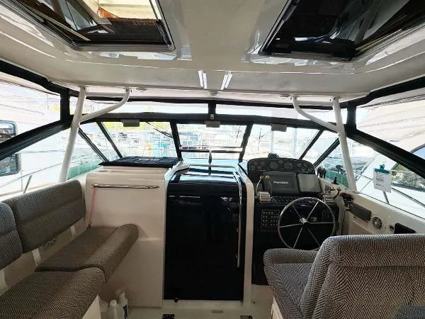 Slide: The Image of Tiara 3500 Open 2000 - 6