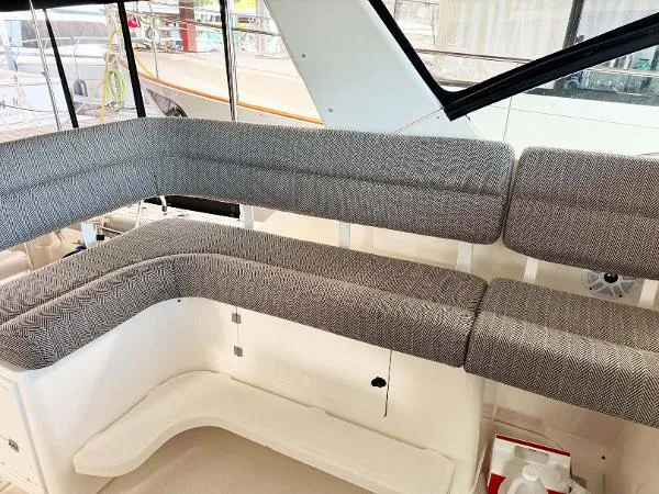 Slide: The Image of Tiara 3500 Open 2000 - 9