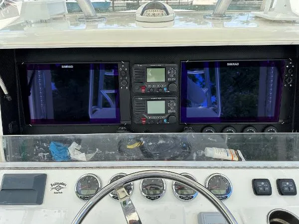 Slide: The Image of SeaVee 390Z 2018 - 9