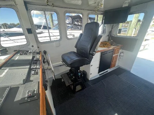 Slide: The Image of H&H Marine 42 Downeast 2003 - 11