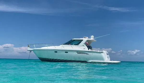 Slide: The Image of Tiara 3600 Sovran 2006 - 0