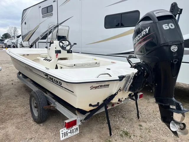 Slide: The Image of Mako PRO 17 SKIFF 2015 - 34