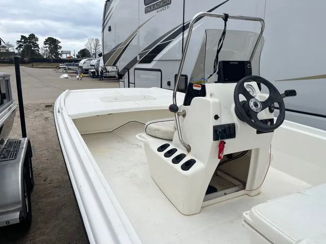 Slide: The Image of Mako PRO 17 SKIFF 2015 - 35