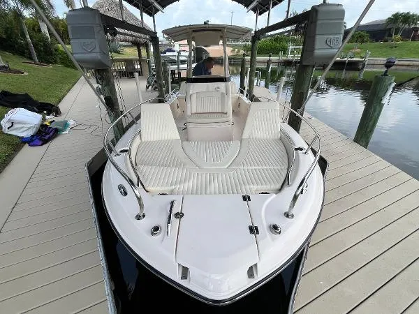 Slide: The Image of Grady-White 251 Coastal Explorer 2014 - 6
