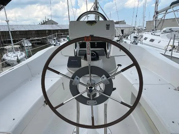 Slide: The Image of Hunter 356 2002 - 6