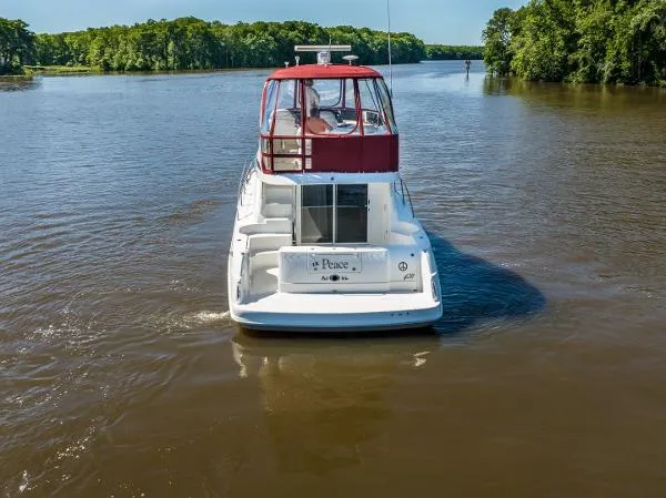 Slide: The Image of Sea Ray 420 Sedan Bridge 2005 - 5