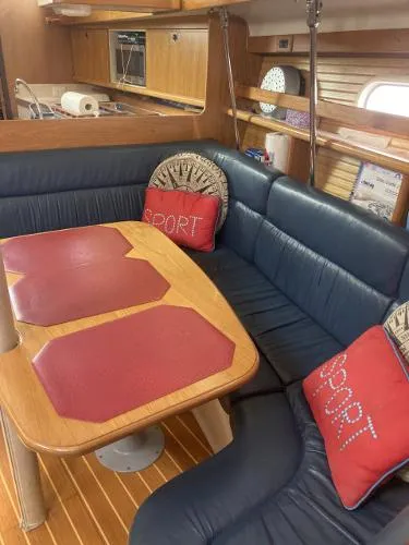 Slide: The Image of Catalina 380 2000 - 4