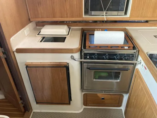 Slide: The Image of Catalina 380 2000 - 6