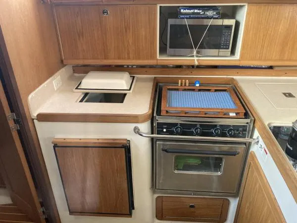 Slide: The Image of Catalina 380 2000 - 7