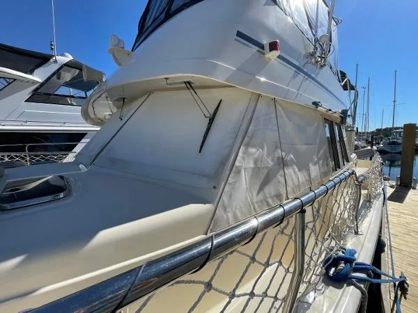 Slide: The Image of Mainship 430 Aft Cabin 3SR Trawler 2005 - 10