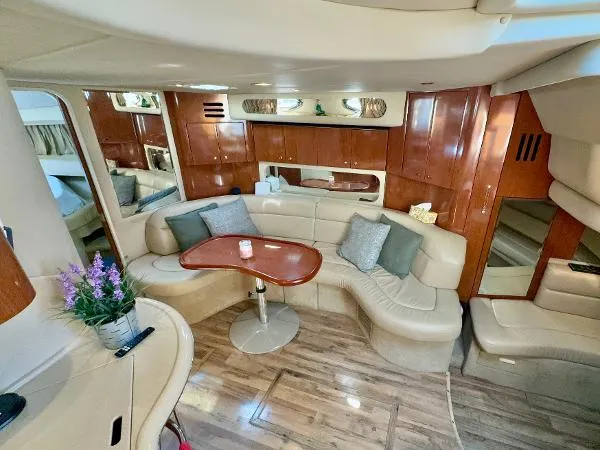 Slide: The Image of Sea Ray 380 Sundancer 2002 - 4