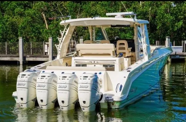 Slide: The Image of Boston Whaler 420 Outrage 2018 - 6