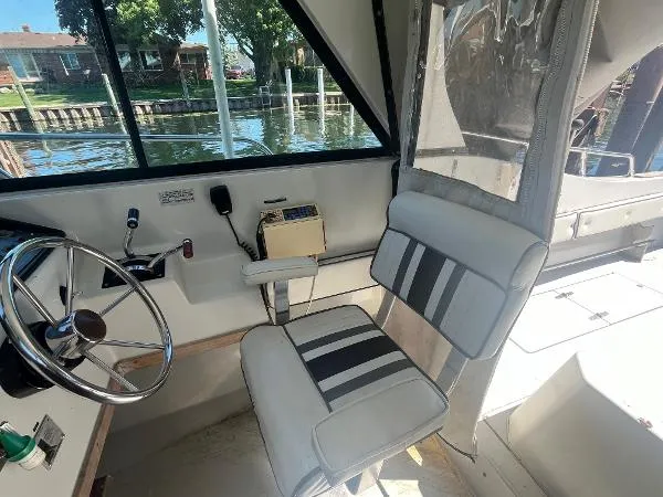 Slide: The Image of Sport-Craft 270 Hardtop Fisherman 1988 - 8