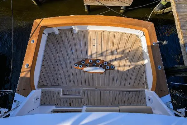 Slide: The Image of Viking 61 Convertible 2001 - 10