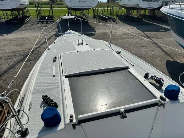 Slide: The Image of Catalina 250 MkII 1995 - 3