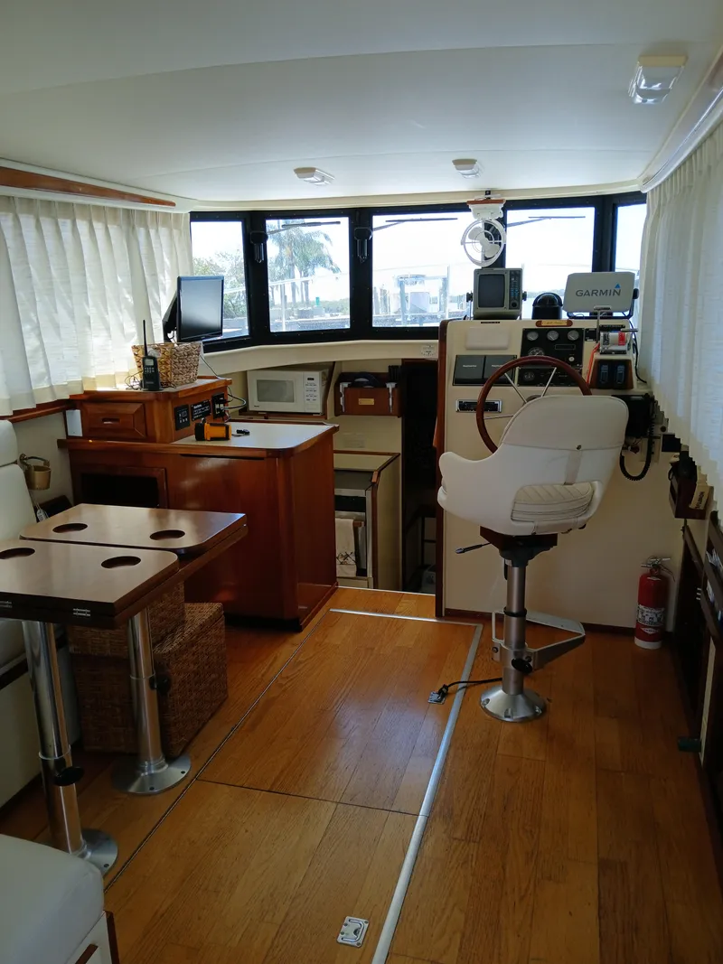 Slide: The Image of Camano Troll 31 2000 - 4