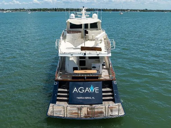 Slide: The Image of Marlow 97 Explorer 2011 - 9